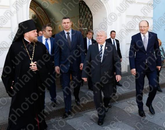 Free Speech. ������� �����. ���� ������ ����������. � ������������ ����������� ������ ������������ ����� �������������� �������� MFF ���� �������. ���-��������� ������ ��� ������� 4 ������� ������� �������� ����� ������� � ������������ ����������� ������ � �����.